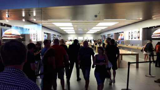 Computer Store «Apple The Forum Shops», reviews and photos, 3500 S Las Vegas Blvd, Las Vegas, NV 89109, USA