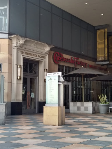 Shopping Mall «Sherman Oaks Galleria», reviews and photos, 15301 Ventura Blvd, Sherman Oaks, CA 91403, USA