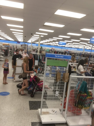 Clothing Store «Ross Dress for Less», reviews and photos, 2365 S Hwy 27, Clermont, FL 34711, USA