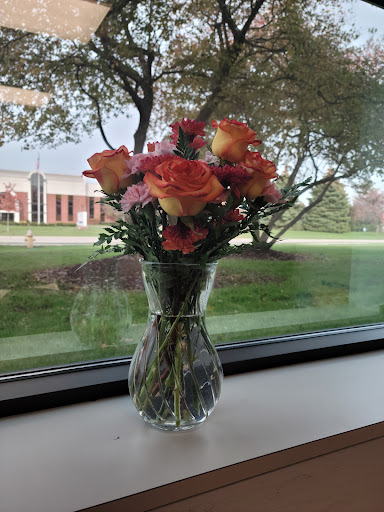 Florist «Lee Winters Florist», reviews and photos, 2352 S Detroit Ave, Maumee, OH 43537, USA