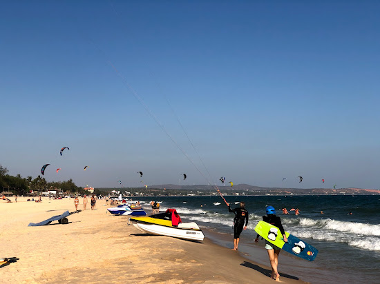 Ham Tien Beach