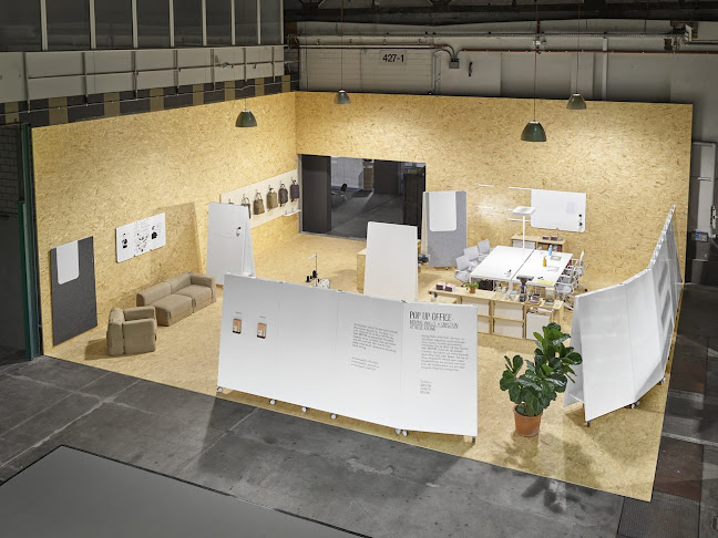 Comentarii opinii despre Moving Walls AG