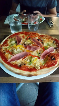 Pizza du Restaurant français Auberge Du Planet à Entrevaux - n°8