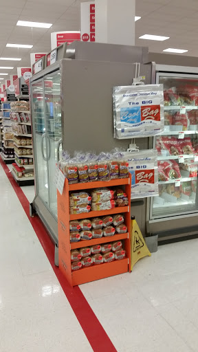 Department Store «Target», reviews and photos, 5000 Hadley Center Dr, South Plainfield, NJ 07080, USA