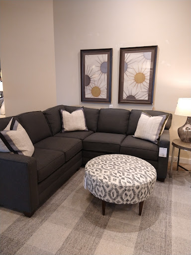 Furniture Store «Bassett Home Furnishings», reviews and photos, 12941 Shelbyville Rd, Louisville, KY 40243, USA