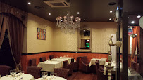Atmosphère du Restaurant indien RADHA à Le Perreux-sur-Marne - n°5