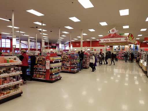 Department Store «Target», reviews and photos, 7601 Kingery Hwy, Willowbrook, IL 60527, USA