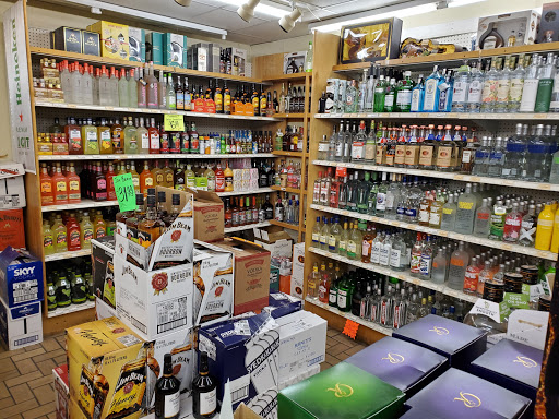 Liquor Store «Seven Star Liquor Mart», reviews and photos, 390 Wilcox St, Castle Rock, CO 80104, USA