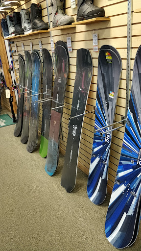 Sporting Goods Store «Peter Glenn Ski & Sports», reviews and photos, 900 Park Centre Blvd, Miami, FL 33169, USA