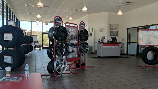 Tire Shop «Discount Tire Store - Fountain Hills, AZ», reviews and photos, 16745 E Shea Blvd, Fountain Hills, AZ 85268, USA