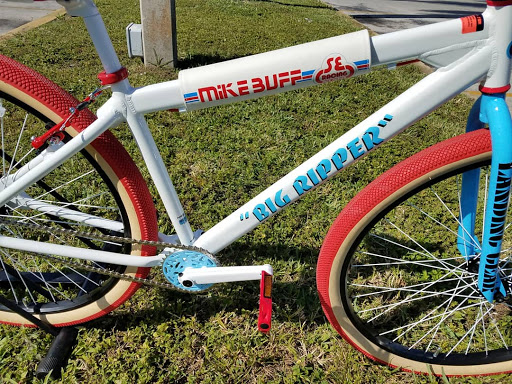 Bicycle Store «Friendly Cycle Bike Shop», reviews and photos, 1014 E 8th Ave, Hialeah, FL 33010, USA