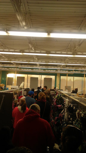 Pet Supply Store «Petco», reviews and photos, 1851 Sunrise Hwy, Bay Shore, NY 11706, USA