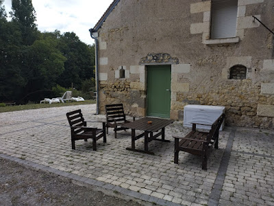 La petite ferme à Épeigné-les-Bois