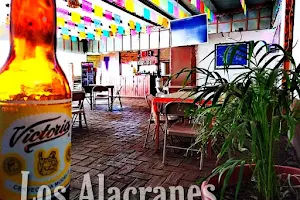 Los Alacranes image