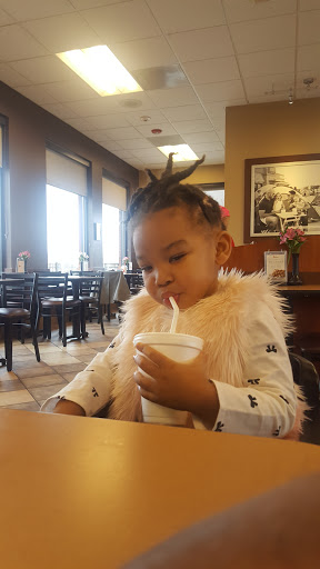 Fast Food Restaurant «Chick-fil-A», reviews and photos, 301 E Loop Rd, Wheaton, IL 60189, USA