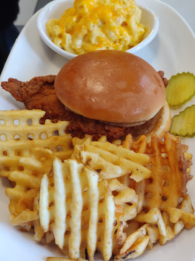 Fast Food Restaurant «Chick-fil-A», reviews and photos, 7348 Tara Blvd, Jonesboro, GA 30236, USA