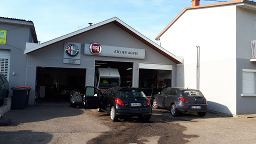 Photo 4 - Aes Auto