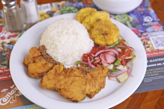 Opiniones de La cueba de tayos en Ambato - Restaurante