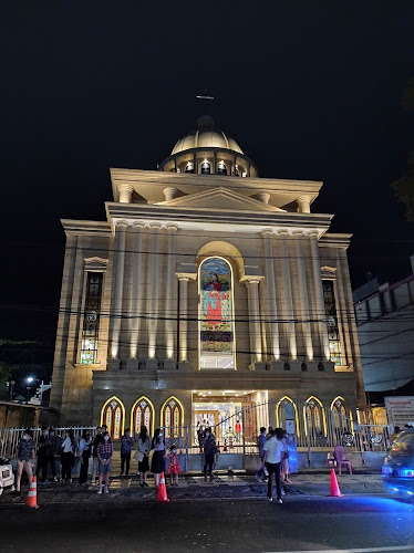 10 Tempat Menarik di Gereja Pantekosta Kota Manado yang Wajib Dikunjungi