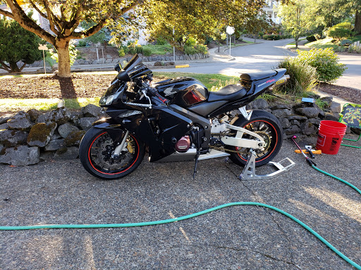 Motorcycle Parts Store «Cycle Gear», reviews and photos, 8930 SE Stark St, Portland, OR 97216, USA