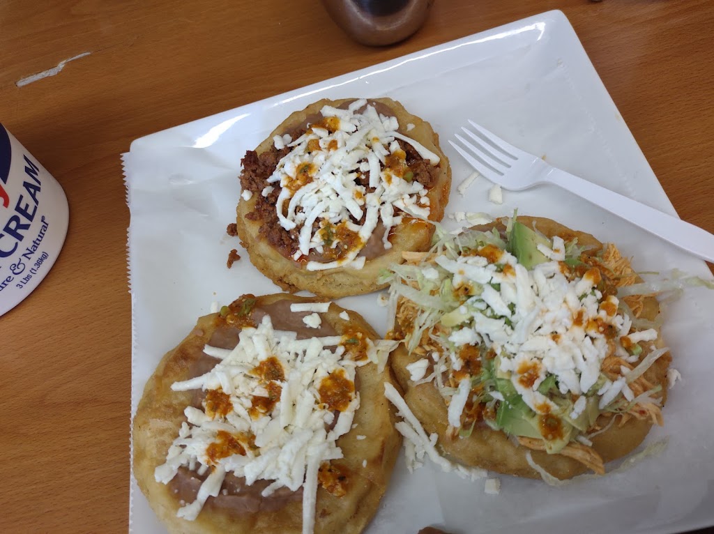 L A Nueva Fiesta 27577