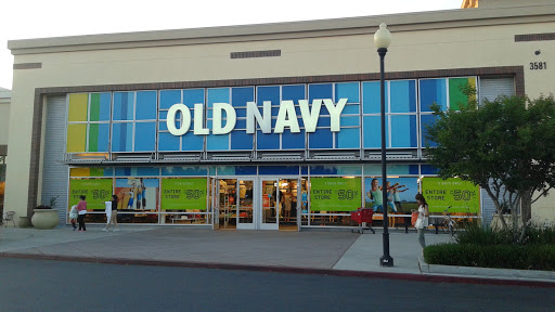Clothing Store «Old Navy», reviews and photos, 3581 N Freeway Blvd, Sacramento, CA 95834, USA