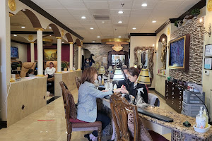 Lavish Nails & Spa