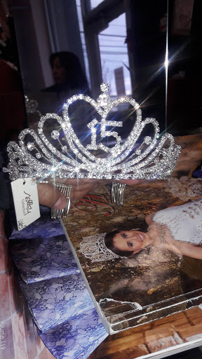 Bridal Shop «ELEGANT BOUTIQUE Quinceaneras», reviews and photos, 2 Camner Ave, Somerset, NJ 08873, USA