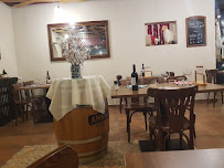 Atmosphère du Bar Restaurant Zuzulua à Saint-Pée-sur-Nivelle - n°7
