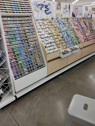 Fabric Store «Jo-Ann Fabrics and Crafts», reviews and photos, 6930 W Kellogg Dr, Wichita, KS 67209, USA