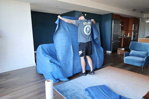 Moving Company «Qshark Moving Company», reviews and photos, 1875 Sherington Pl s202, Newport Beach, CA 92663, USA