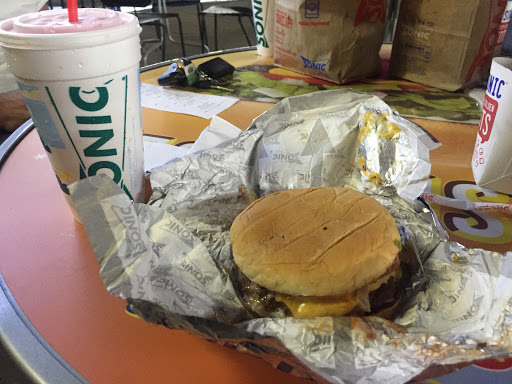 Fast Food Restaurant «Sonic Drive-In», reviews and photos, 535 Southwest Blvd, Kansas City, KS 66103, USA