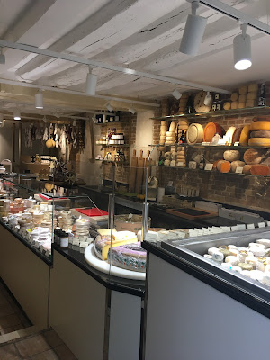 Saisons Fromagerie à Paris