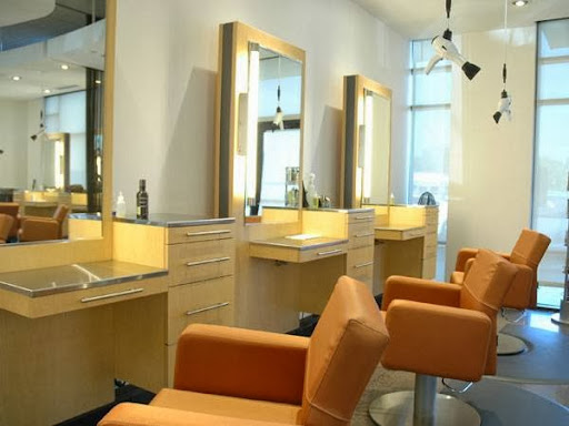 Beauty Salon «New Reflections Salon | Aveda | Plymouth», reviews and photos, 3530 Vicksburg Ln N, Plymouth, MN 55447, USA