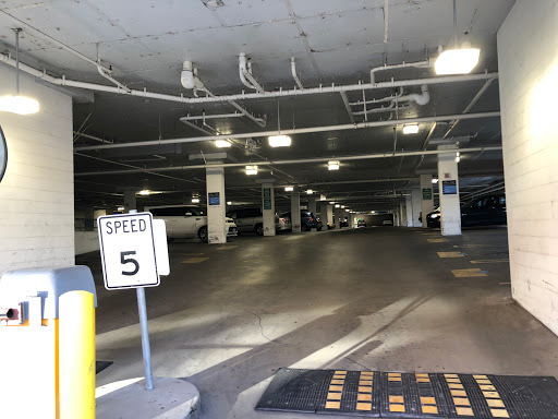 Republic Parking (Broadway North Parking Garage)