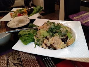 Photo n°10 de Saothai à Roquefort-les-Pins ()