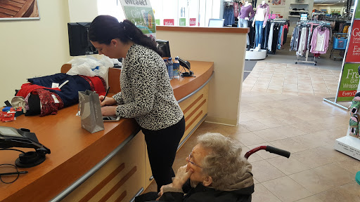 Department Store «Bealls Store», reviews and photos, 7365 52nd Pl E, Bradenton, FL 34203, USA