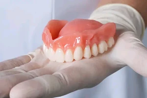 Smile lab dental-kottawa image