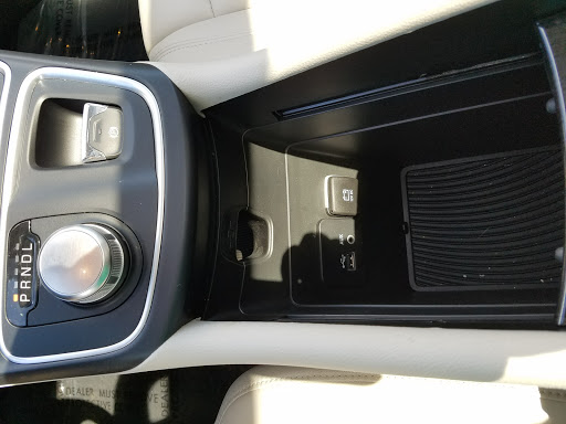 Used Car Dealer «Blaise Alexander Chrysler Dodge Jeep Ram Red Lion», reviews and photos, 2980 Cape Horn Rd, Red Lion, PA 17356, USA