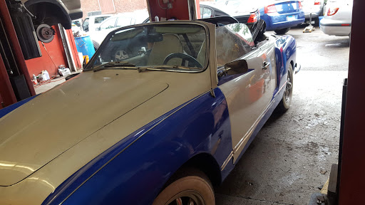 Auto Parts Store «Torrence Auto Wreckers & Parts», reviews and photos, 9601 S Torrence Ave, Chicago, IL 60617, USA