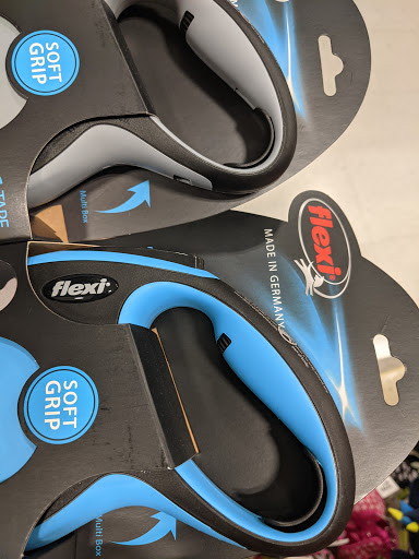 Pet Supply Store «PetSmart», reviews and photos, 1013 W University Ave, Georgetown, TX 78628, USA