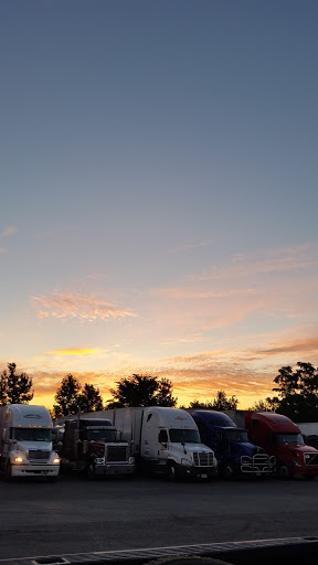 Truck Repair Shop «Boss Shop», reviews and photos, 14019 Blue Lick Rd, Memphis, IN 47143, USA