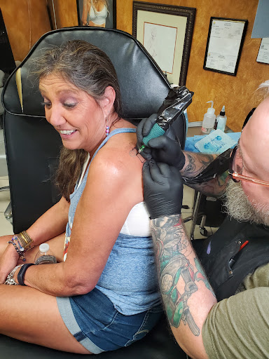 Tattoo and Piercing Shop «Subculturez Tattoo & Body Piercing», reviews and photos, 2481 N Volusia Ave, Orange City, FL 32763, USA