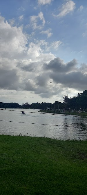 Parque Simón Bolívar - Entrada 4 - photo 1