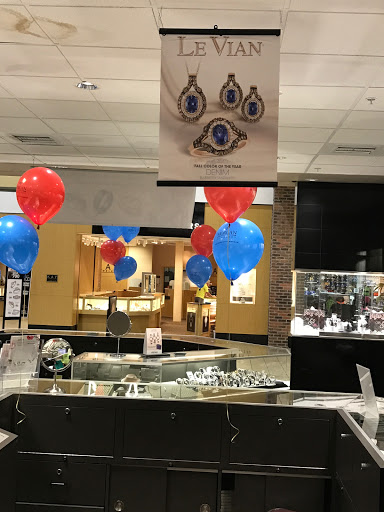 Jewelry Store «Morgan Jewelers - Valley Mall», reviews and photos, 2529 Main St #137, Union Gap, WA 98903, USA