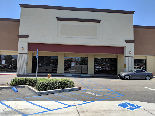 Pet Supply Store «Petco Animal Supplies», reviews and photos, 24332 Rockfield Blvd, Lake Forest, CA 92630, USA
