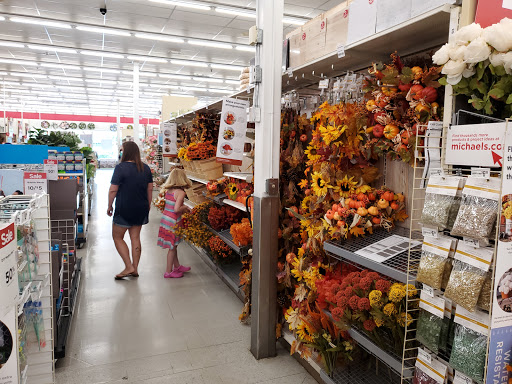 Craft Store «Michaels», reviews and photos, 5442 New Hope Commons Dr, Durham, NC 27707, USA