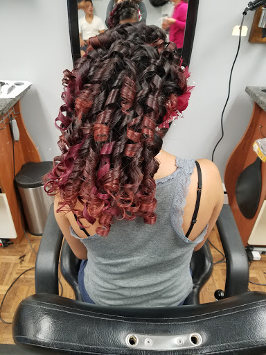 Hair Salon «Eclipse Unisex Hair Salon», reviews and photos, 2704 Fairfield Ave, Bridgeport, CT 06605, USA