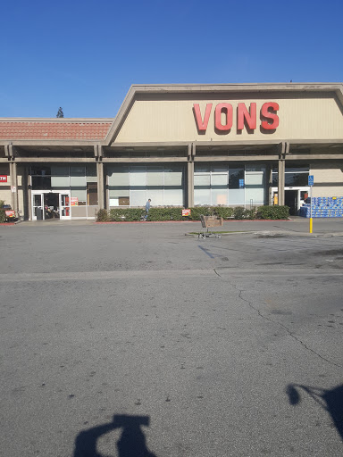 Grocery Store «Vons», reviews and photos, 777 S Glendora Ave, West Covina, CA 91790, USA