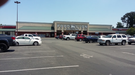 Grocery Store «Food Lion», reviews and photos, 7013 Lankford Hwy, Oak Hall, VA 23416, USA